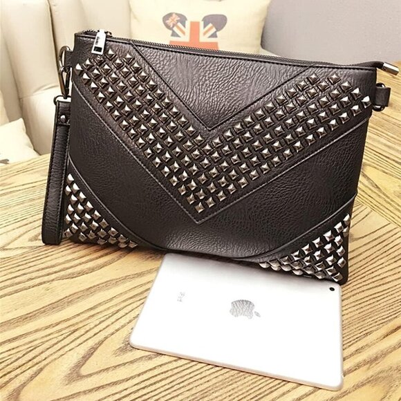 ✨Nigedu Women Black Oversized Leather Clutch Studded Wristlet Envelope Handbag - Picture 4 of 6
